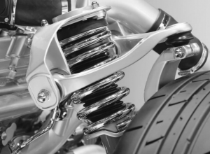 Giảm xóc ô tô thay cả bộ hay chỉ thay bên hỏng?